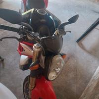 MV AUGUSTA BRUTALE 750S