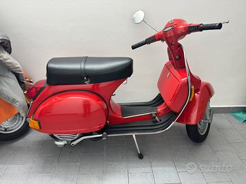 Piaggio vespa P200E 1980 FMI targa oro