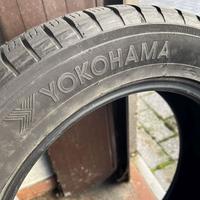 4 pneumatici invernali Yokohama misura 225/60 R18