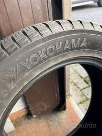 4 pneumatici invernali Yokohama misura 225/60 R18