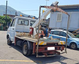 Iveco daily carro gru