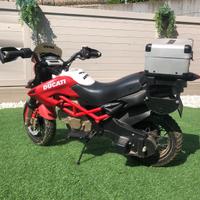 Moto Ducati elettrica