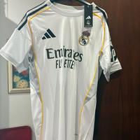 Maglia Bellingham #5 Real Madrid 25/26 M nuova