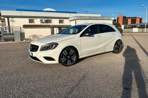 Mercedes Classe A W176 180d Night Edition