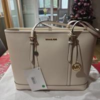 Borsa grande Michael Kors!