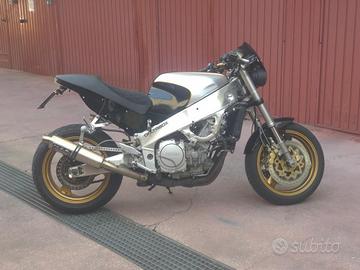 Yamaha FZR 1000 - 1988