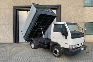 Nissan NT400 Cabstar 3.0 TD 125cv - Ribaltabi...