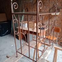 Mobile in ferro vintage