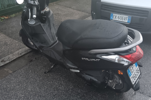 Scooer Yamaha d'elith 125