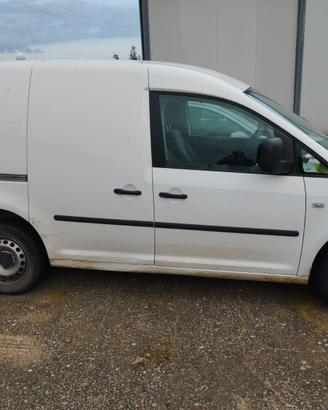 Volkswagen Caddy 2013 Metano RICAMBI prezzo trattr