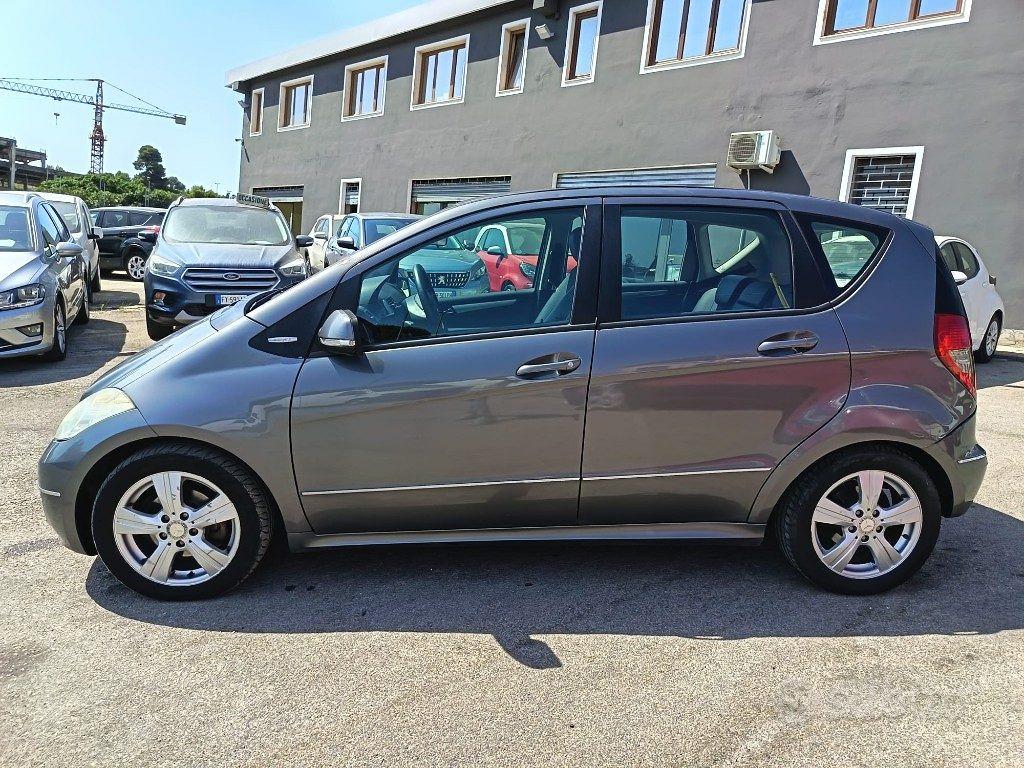 Mercedes-Benz A 180 Cdi 2009 photo 4