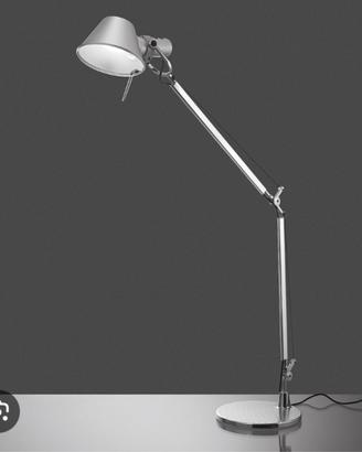 lampada Artemide Tolomeo Milano  da tavolo 