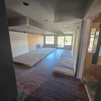 Locale commerciale con vetrina