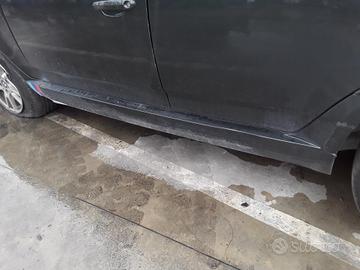 MINIGONNA LATO SINISTRA BMW X3 1° Serie (04>10)