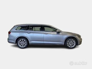 VOLKSWAGEN PASSAT VARIANT 2.0 TDI SCR EVO 110kW Bu