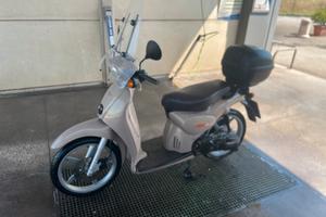 Aprilia Scarabeo 100 2t