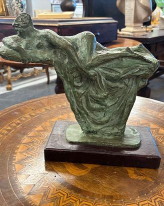 Scultura in bronzo raffigurante Cleopatra