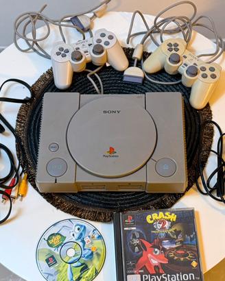 Ps1 playsation FAT + 2 pad + 1 gioco