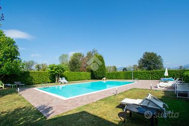 3 LOCALI A MANERBA DEL GARDA