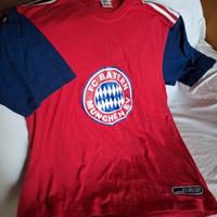 Adidas FC Bayern Munchen t-shirt mai usata