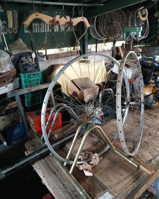 ruote per bicicletta d'epoca