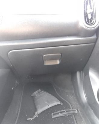 Cassetto portaoggetti KIA PICANTO del 2018