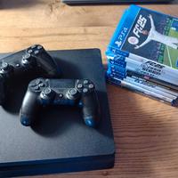 Playstation 4 Slim con 2 joystick+10 giochi