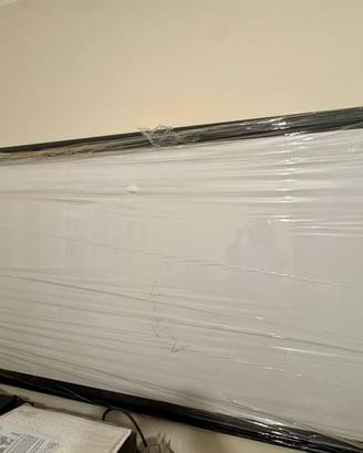 Proiettore e maxischermo home cinema
