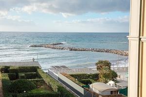 Bilocale sul mare con aria condizionata