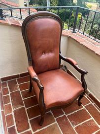 Poltrona con braccioli