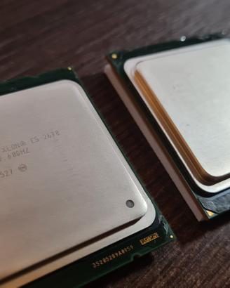 N.2 Intel Xeon E5-2670 Server