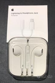 APPLE ADATTATORE LIGHTNING-JACK + EARPODS
