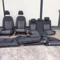 Sedili grigi Volkswagen Golf 5 2007 5 porte