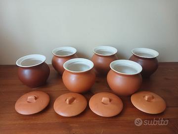 Set 6 vasetti in terracotta con 4 coperchi