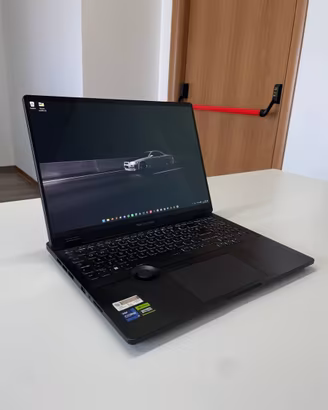 ASUS ProArt Studiobook 16 OLED (H7604)
