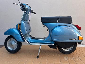 Vespa Piaggio P200e