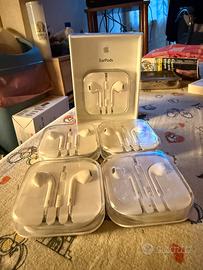 Apple EarPods