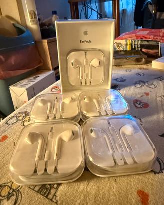 Apple EarPods