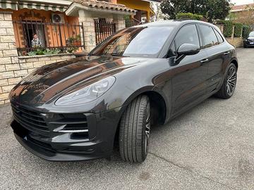 Porsche macan 19.000 km 21 bose t s