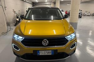 VOLKSWAGEN T-Roc 2.0 TDI 4MOTION Advanced BlueMo