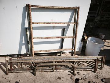 Trabattello come in foto con 4 ruote 