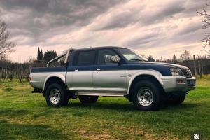 Mitsubishi l200