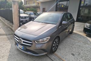 MERCEDES-BENZ B 180 d Automatic Executive