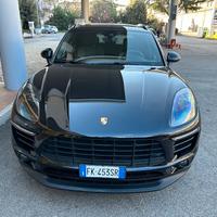 Porsche Macan 3.0 D My 2017 con Approved