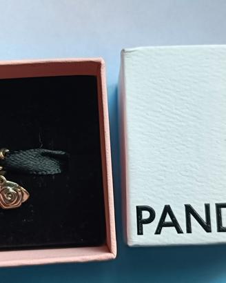 Ciondolo Rosa Pandora nuovo con confezione 