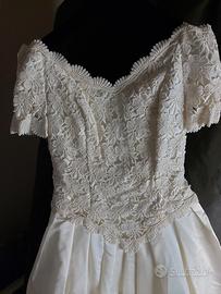 Abito da sposa avorio