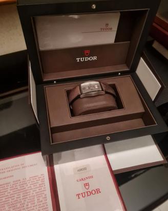 Tudor Arche automatico