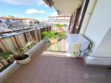 Quadrilocale con ascensore e posto Auto in Parco