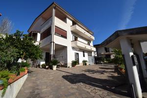 VILLA SINGOLA A SANT'AGATA DE' GOTI