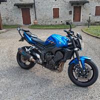 moto Yamaha FZ1